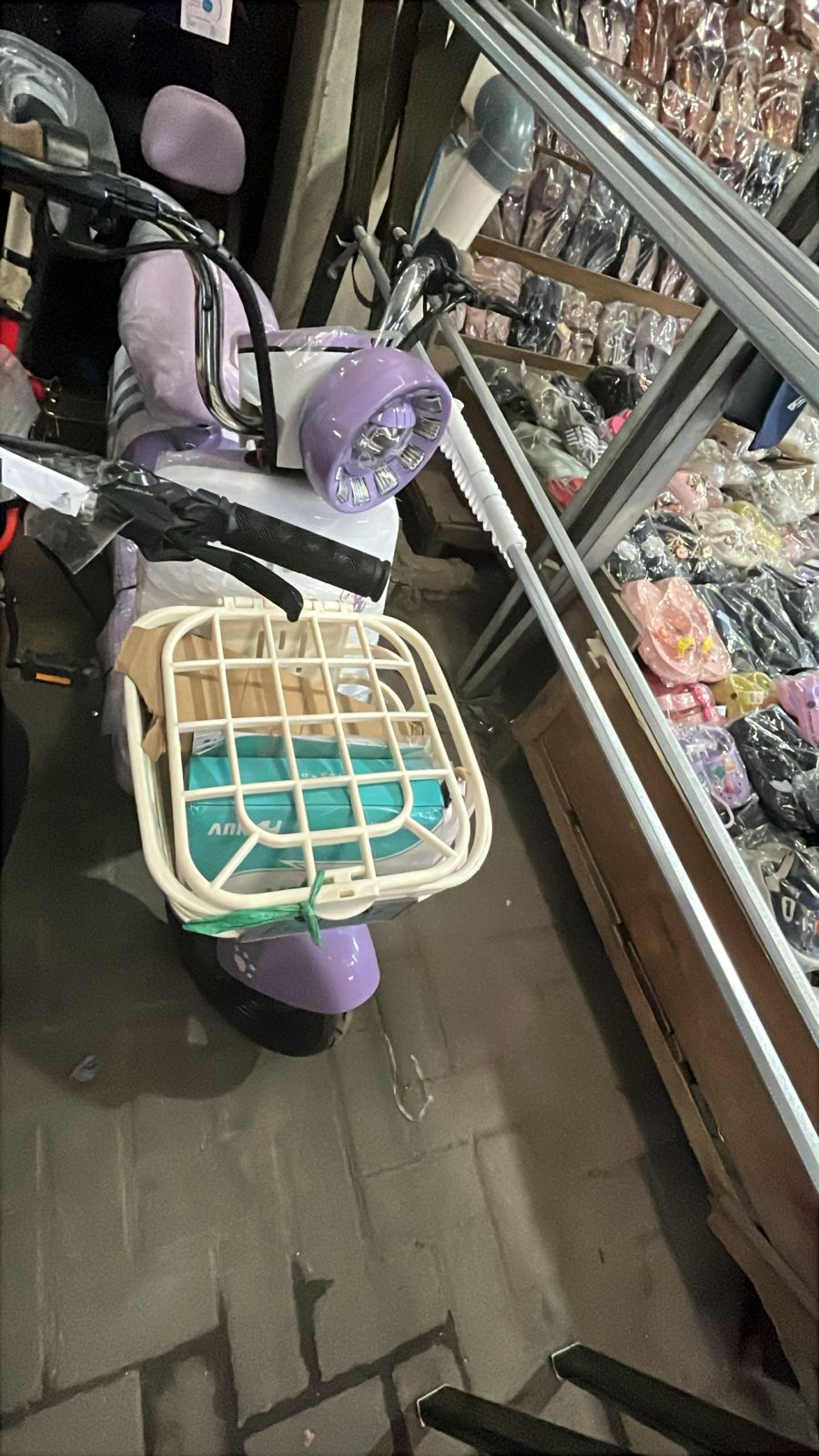 SEPEDA LISTRIK NUV